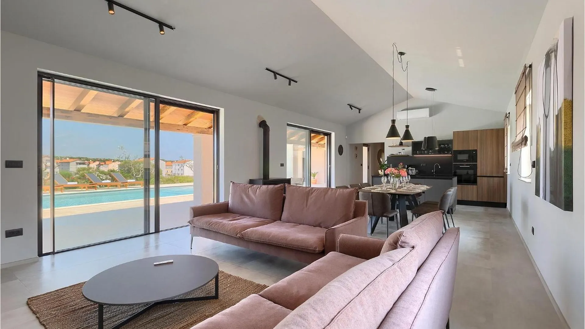 Villa Marialba Pula 0*,  Croatia
